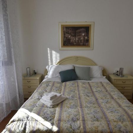 La Casa Di Nonno Apartment Iglesias Ngoại thất bức ảnh